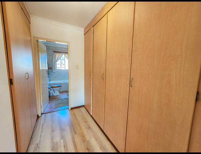 3 BEDROOM DUPLEX FOR SALE IN DIE HOEWES
